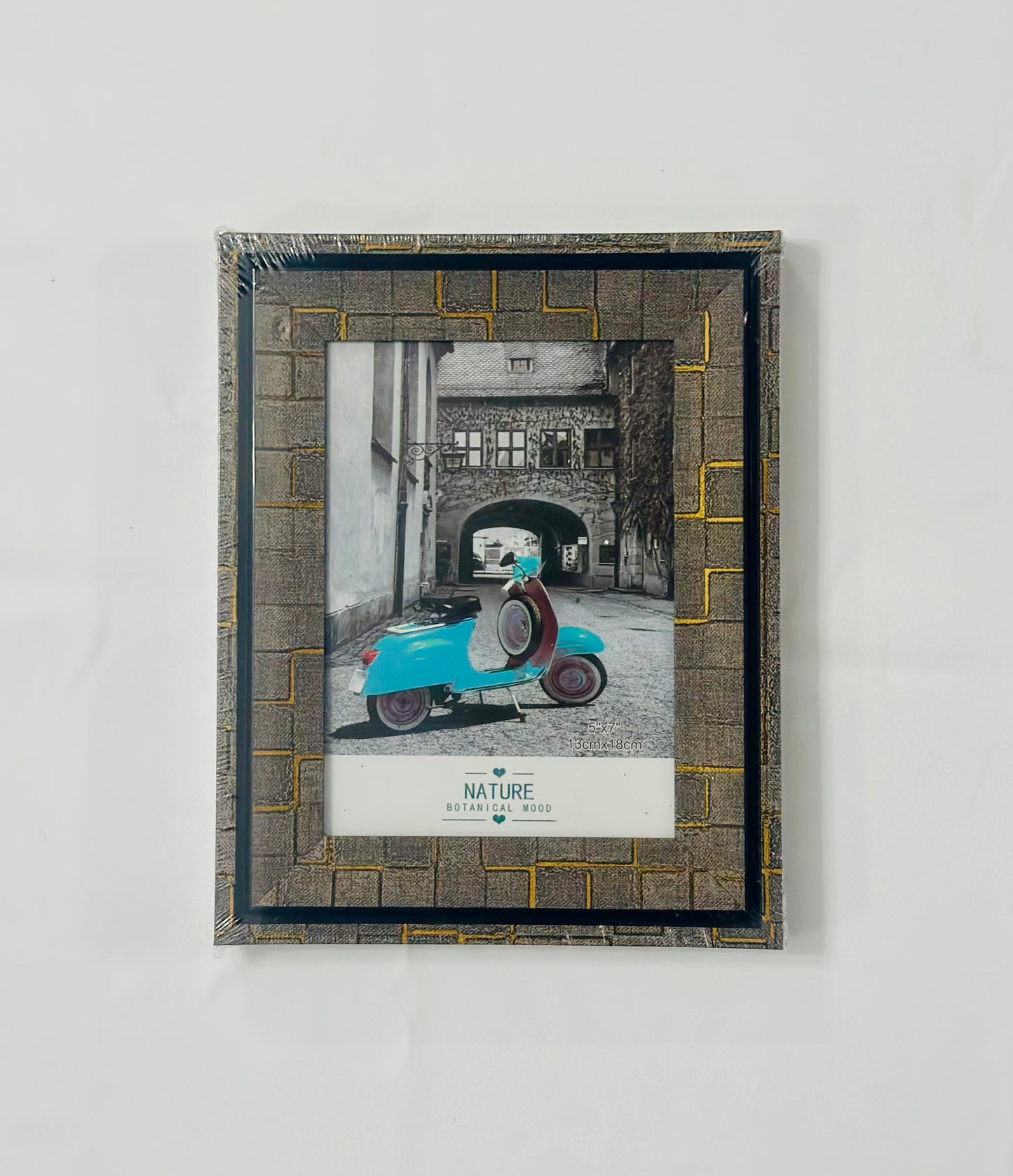 Magma - Ramă Foto Gri cu accent aurii