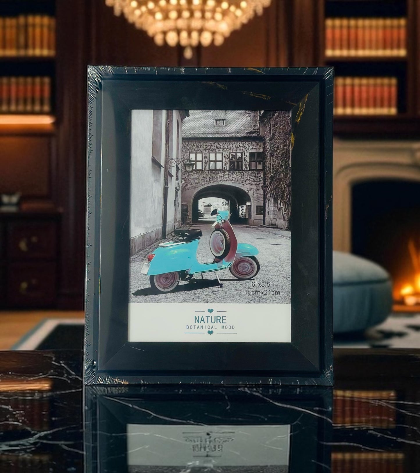 Negru Imperial – Ramă Foto Negru cu detalii fine aurii